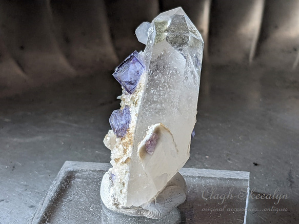 【Yaogangxian Fluorite】ヤオガンシャン産｜ファントムクォーツ with フローライト｜ 中国湖南省 12枚目の画像