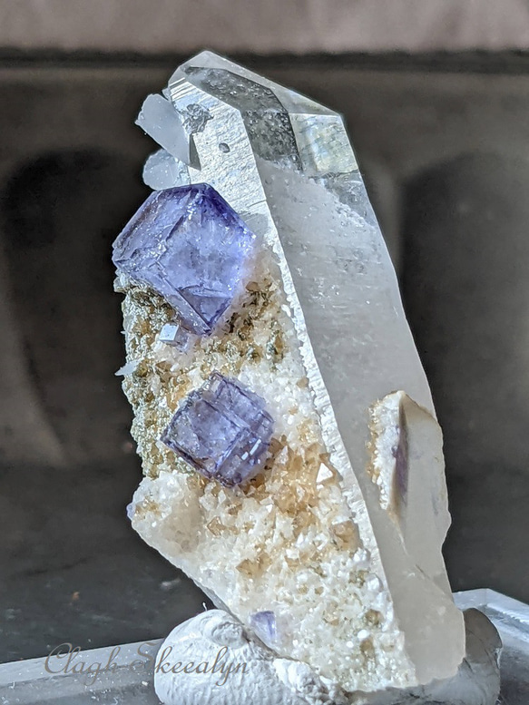 【Yaogangxian Fluorite】ヤオガンシャン産｜ファントムクォーツ with フローライト｜ 中国湖南省 3枚目の画像