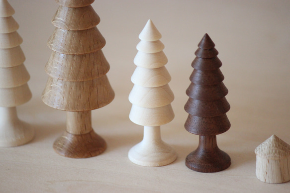 家と木の置物　6点セット 7枚目の画像