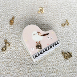 送料無料  シマエナガのピアノ型クリップ 2枚目の画像