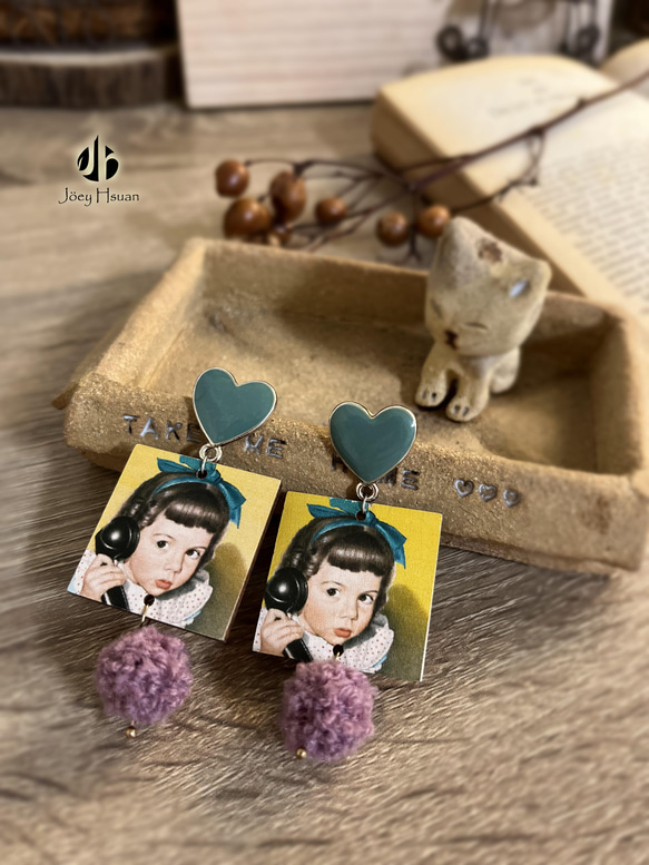 Girl with a Handset・Vintage style pierced / clip-on earrings 2枚目の画像