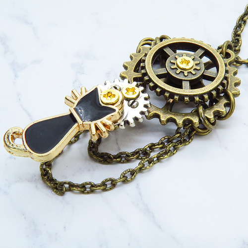 スチームパンク風 可動ギミックありの黒猫と歯車のネックレス 2連
