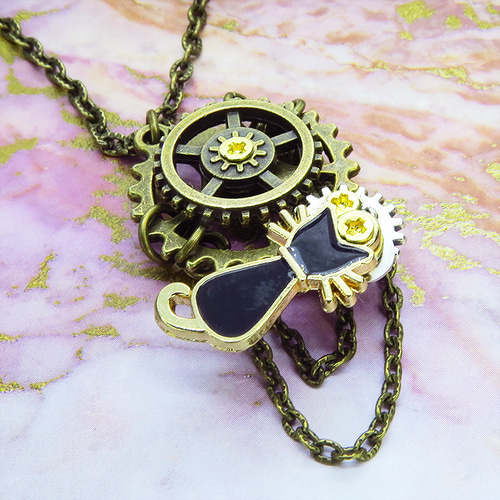 スチームパンク風 可動ギミックありの黒猫と歯車のネックレス 2連