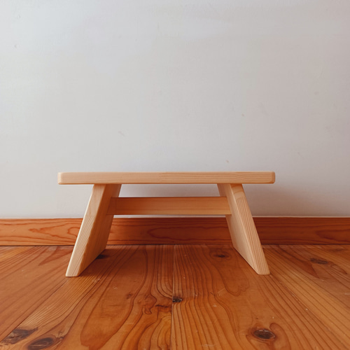 踏み台 高さ20cm 食器・家具 木工 しろカモネ 通販 13832072｜Creema