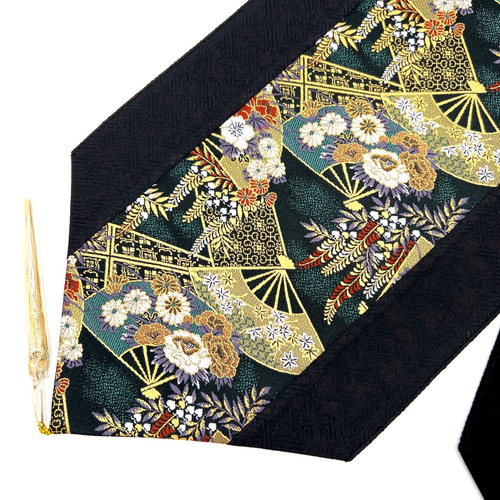★☆京都西陣織テーブルランナー(新品) 京都・西陣織の生地で仕立てた和柄のお洒落なテーブルランナー 敷物