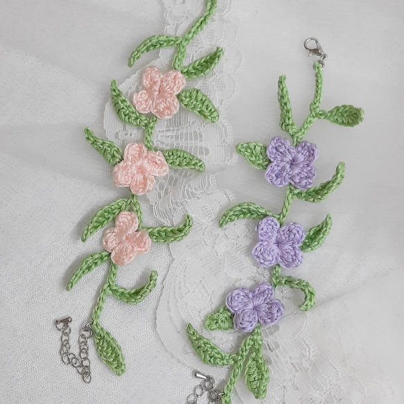 手織りのアジサイブレスレット。あじさい/刺繡糸織り/ブレスレット 4枚目の画像