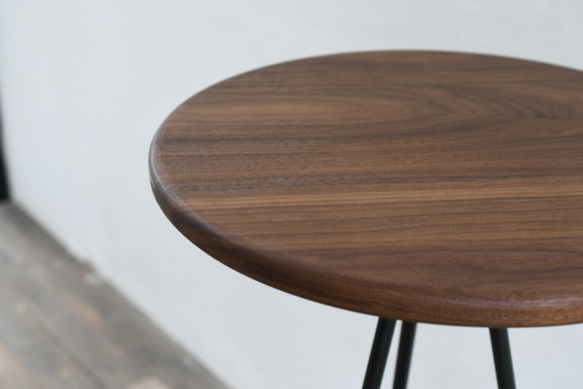 ＊st様 専用ページ＊ Tripod table - Walnut woodtop　壁付け用・天板カット 2枚目の画像