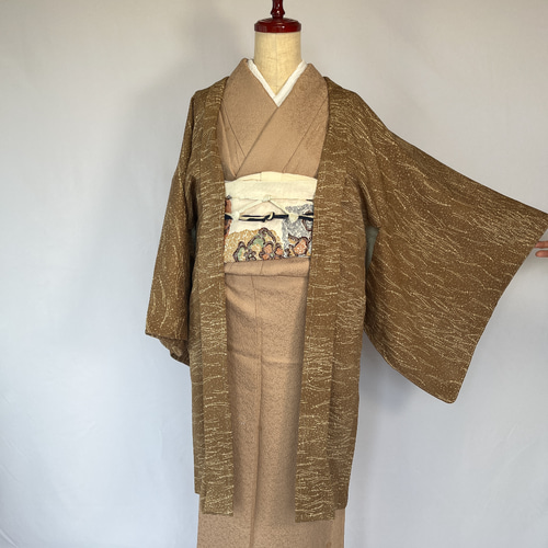新品 正絹 袷 女物 長羽織 薄茶 松葉 着物 haori しば田（お休み  