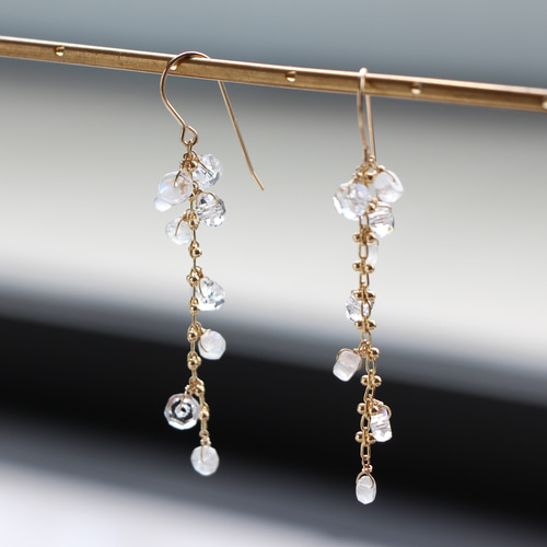 希少14kgfブラックトルマリンインムーンストーンピアス/イヤリング 希少14kgfブラックトルマリンインムーンストーンピアス/イヤリング