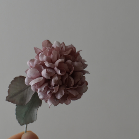 【布花】紫陽花のコサージュ（くすみピンク）/一点物 10枚目の画像