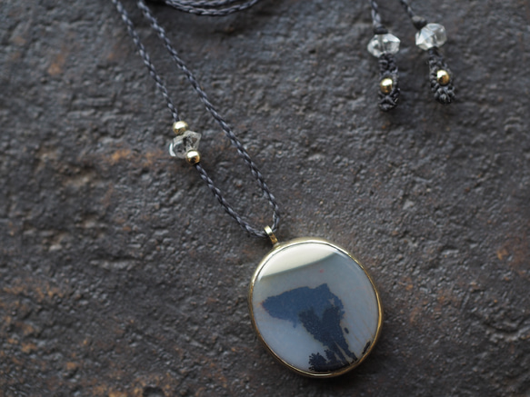 dendritic agate brass necklace (noroshi) 2枚目の画像