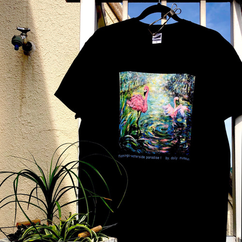 Tシャツ 虹色 グリーン ピンク フラミンゴ 虹色 ヒーリングアート 愛の