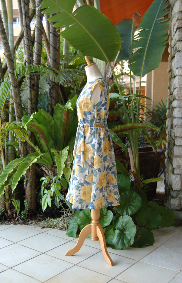 [Nokko-sama 的特殊訂單屏幕] 歐式植物連衣裙 &lt;&lt;歐式花卉圖案連衣裙&gt;&gt;有襯裡 第3張的照片
