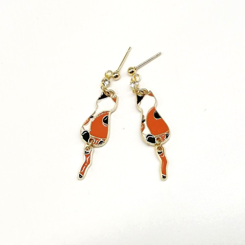 楽天市場】ピアス イヤリング ネコ シャーするアクセサリー