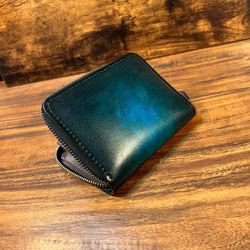 革の手染め-ラウンドファスナー財布 / グリーン（緑+青） 3枚目の画像