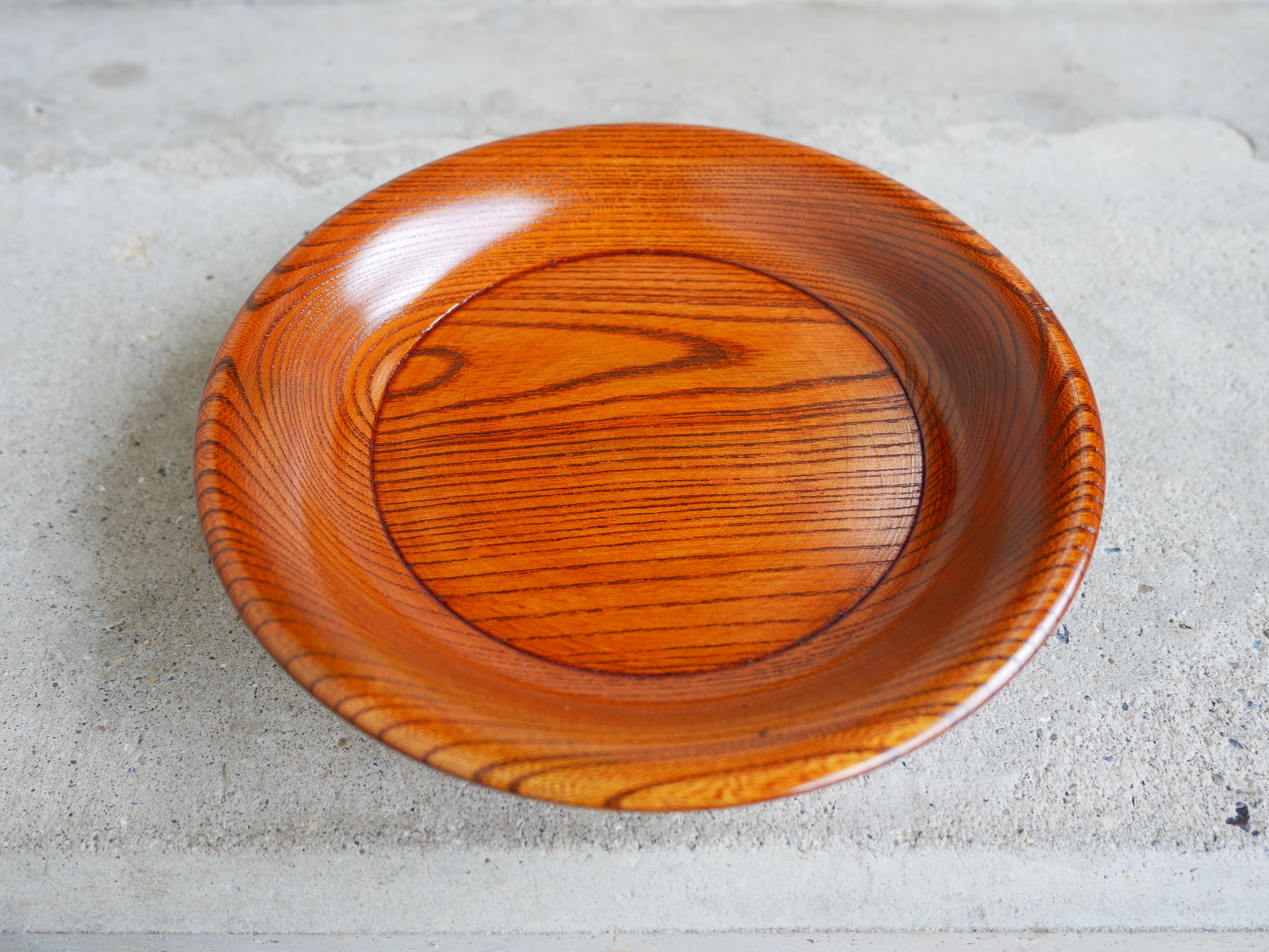 香川漆器*　高台付き＊中皿 国産天然欅（けやき）の木　直径約16.5㎝