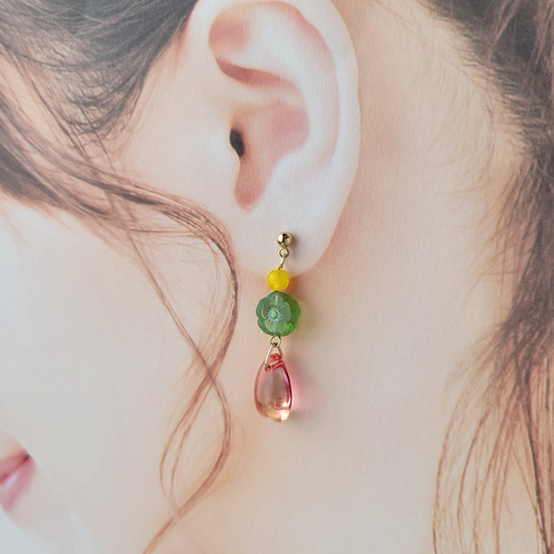 春色ポップなチェコビーズアクセサリー 選べる金具ピアスorネジバネ式 