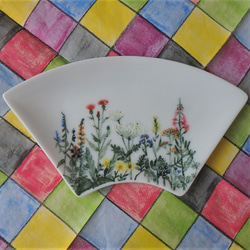 GLASS扇形小皿【 野の花 A】キッチン 食卓  飾り 夏 4枚目の画像
