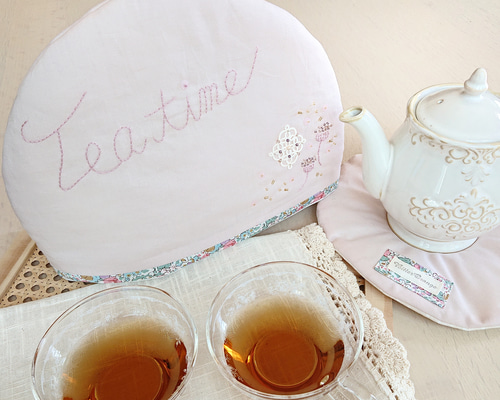 英国　アンティーク　レースのティーコジー 英国 アンティーク レースのティーコジー 英国 アンティーク レースの