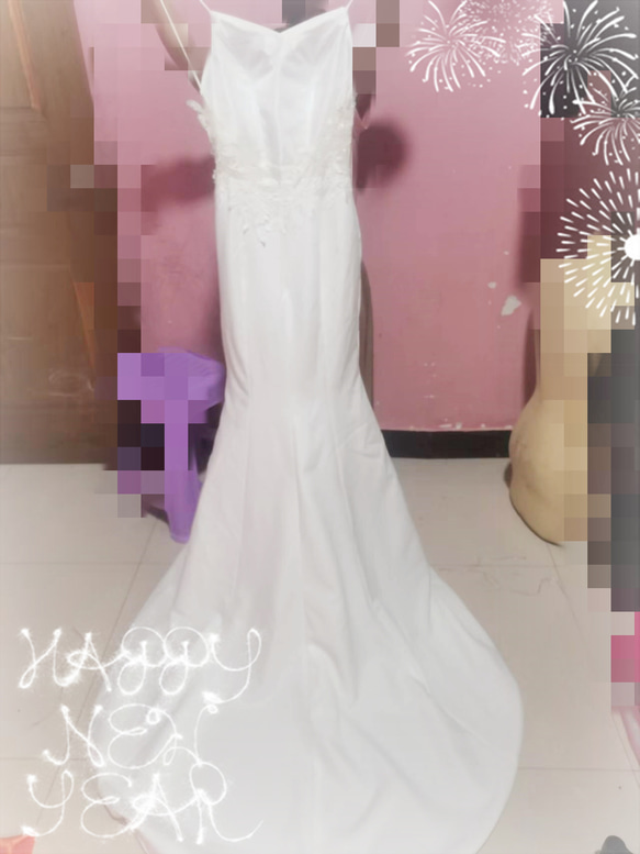 ホワイト ウエディングドレス Vネックドレス キャミソール ロングトレーン パーティードレス 2枚目の画像