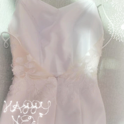 ホワイト ウエディングドレス Vネックドレス キャミソール ロングトレーン パーティードレス 4枚目の画像