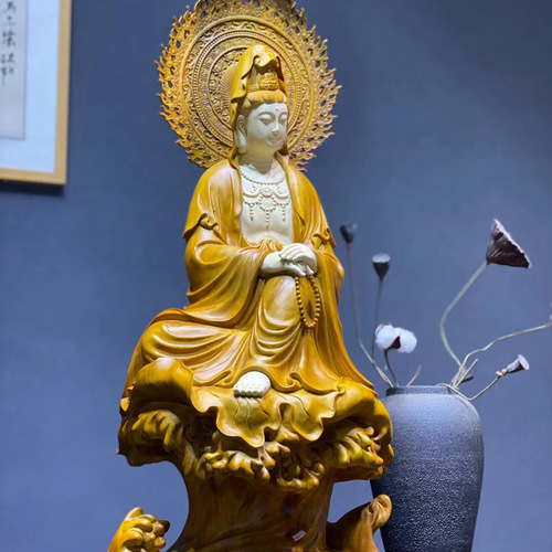 新作 自在観音 観音菩薩座像 香樟材 木彫仏像 仏教美術 彫刻工芸品