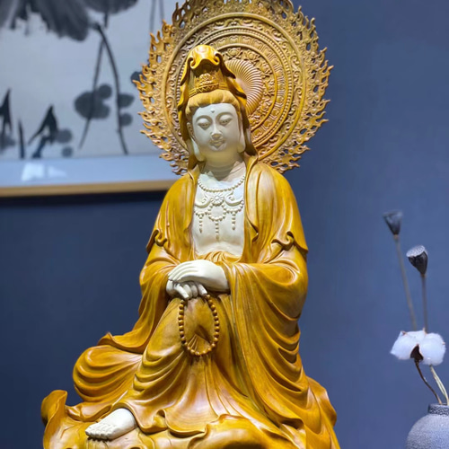 新作 自在観音 観音菩薩座像 香樟材 木彫仏像 仏教美術 彫刻工芸