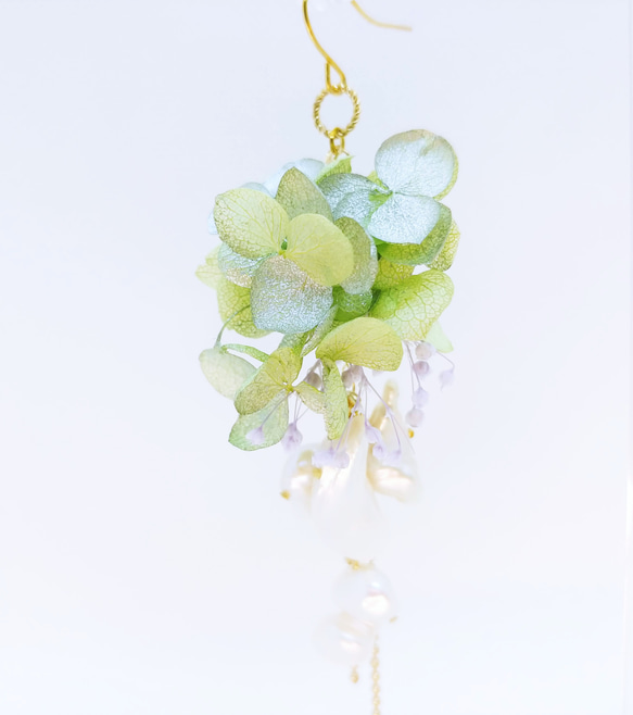グリーン紫陽花の淡水パールピアス/イヤリング 5枚目の画像