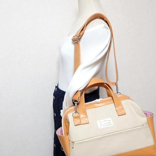 4wayベージュ帆布とキャメル合皮のワイヤー口金のリュック＋