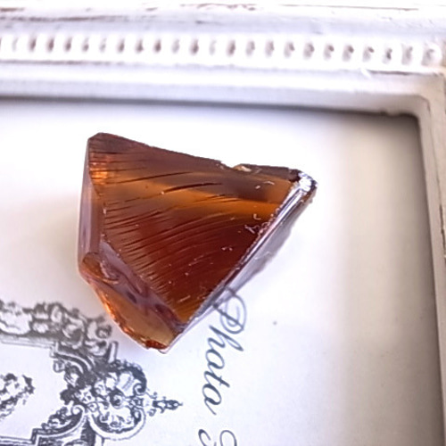 アンダラクリスタル ルートビアブラウン アメリカ・シェラネバダ産