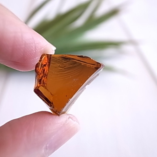 アンダラクリスタル ルートビアブラウン アメリカ・シェラネバダ産