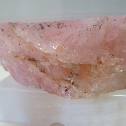 大きなローズクォーツ原石【Ⅱ】／474グラム その他置物 ◇SALE