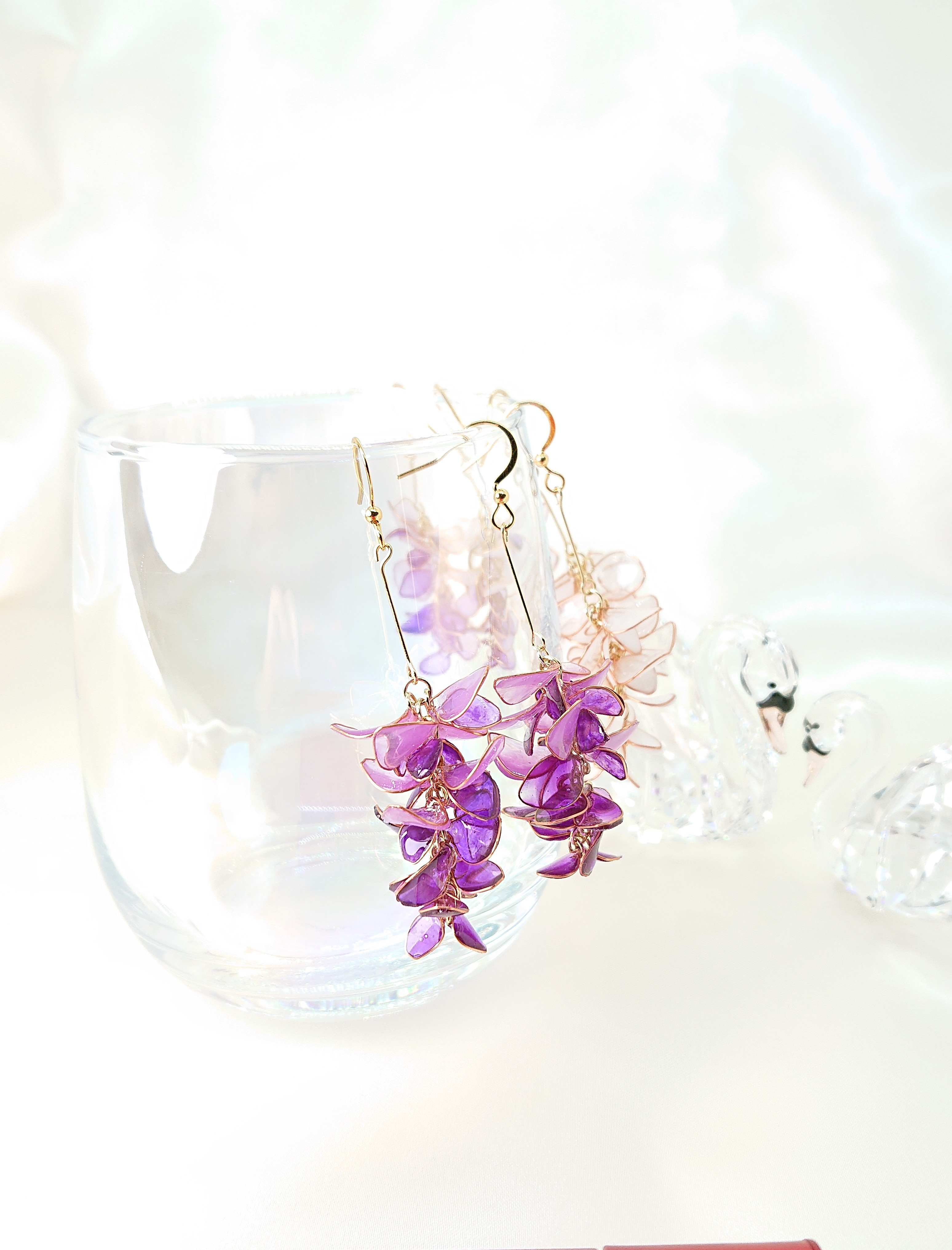 再販まつり✨嬉しい オマケ 付き✨うる艶 軽量 藤 藤ピアス 藤イヤリング 紫 上品 キレイめ 透明感 ギフト 大人