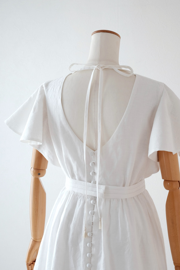 リネンのフリル袖ウェディングドレス 5枚目の画像