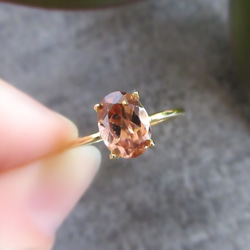 [十二月生日石] 8 x 6 毫米美麗的“天然鋯石”刻面戒指 [罕見] 第2張的照片