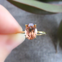[十二月生日石] 8 x 6 毫米美麗的“天然鋯石”刻面戒指 [罕見] 第1張的照片