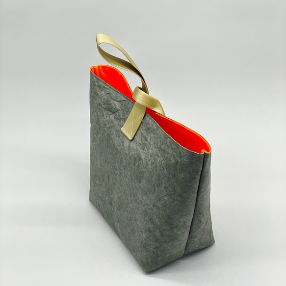 【特殊輕質材質】單手柄包（橄欖灰x霓虹橙，手柄顏色：金色） 第6張的照片