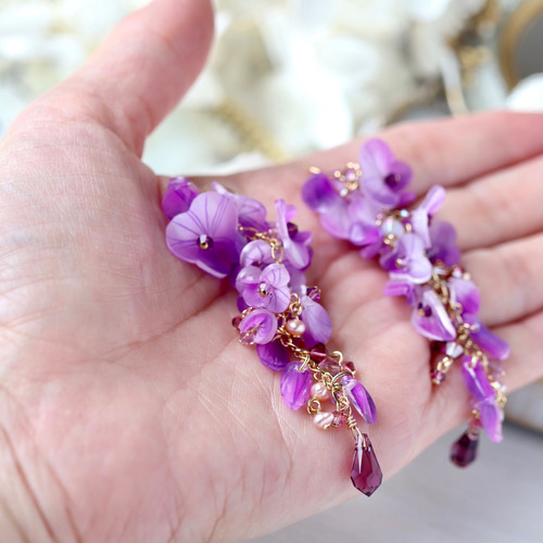 藤の花のピアス／イヤリング （紫、パープル） ピアス（フック