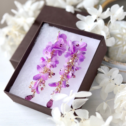 藤の花のピアス／イヤリング （紫、パープル） ピアス（フック