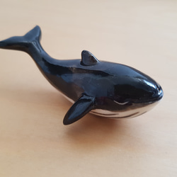 陶器製 デコレーション 置き物   のんびり クジラ 4枚目の画像