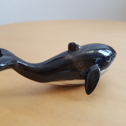 陶器製 デコレーション 置き物   のんびり クジラ 5枚目の画像