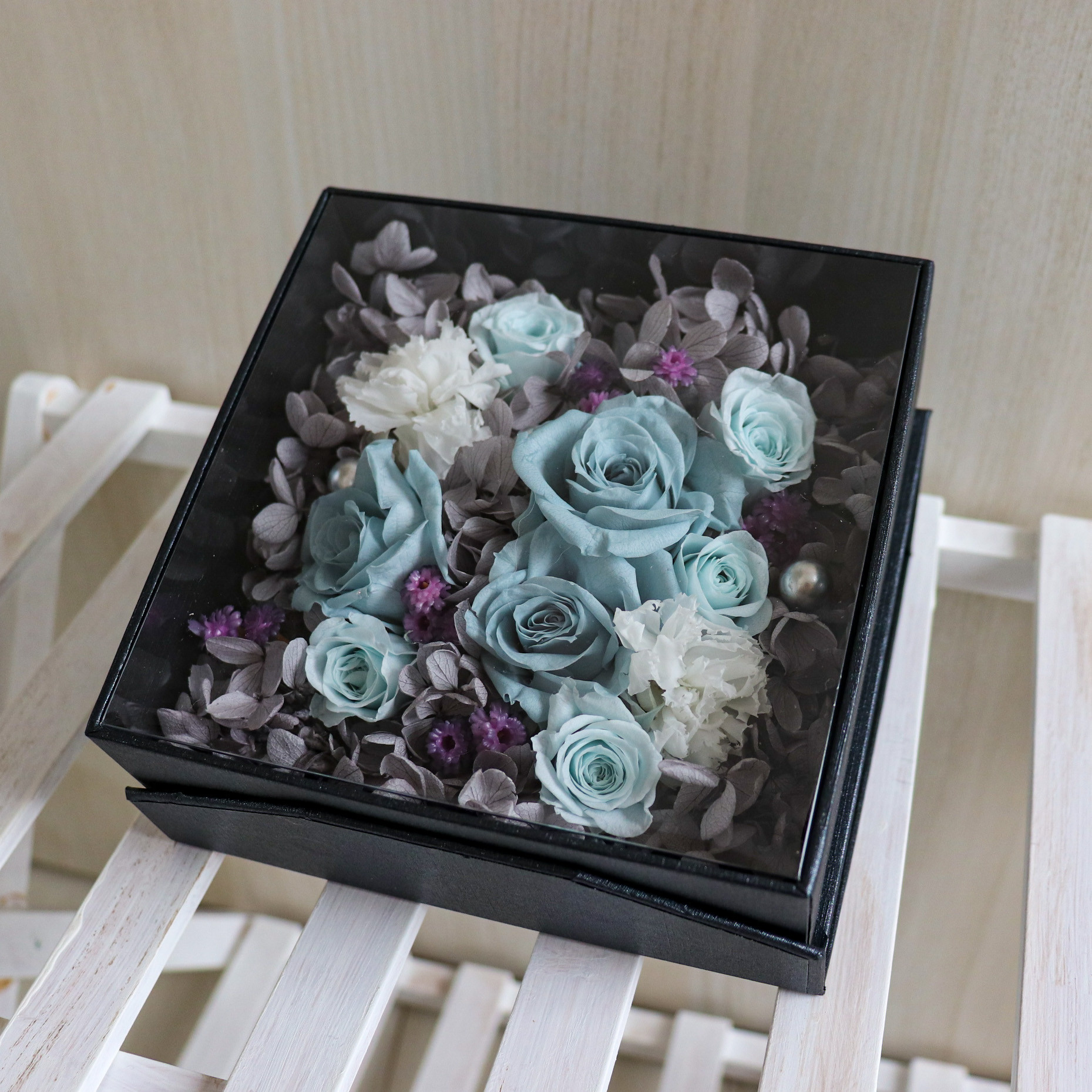 ＊新作WEEK2022＊くすみカラーのローズボックスアレンジ