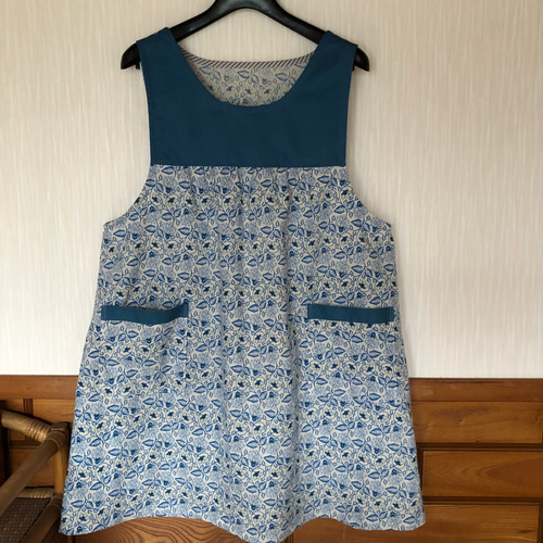 ハンドメイド エプロン 保育士 介護士 ボタニカル エプロン