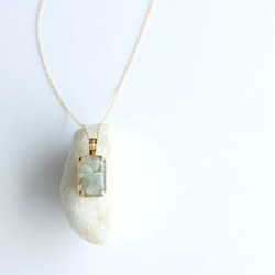 gemstone jewelry 翡翠のネックレス　 1枚目の画像