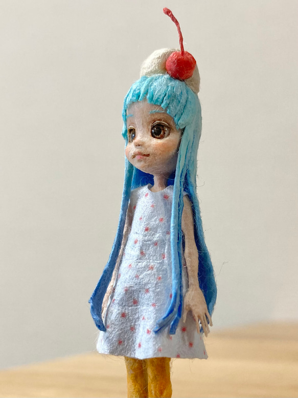 和紙人形 ミニチュアドール クリームソーダちゃん 5枚目の画像