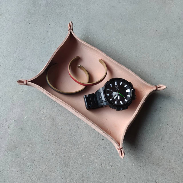 ヴィンテージ】手作りオーダーメイド革製ホルダートレー