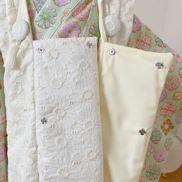（受注生産）刺繍仕立ての被布・七五三着物に・3歳着物に 2枚目の画像