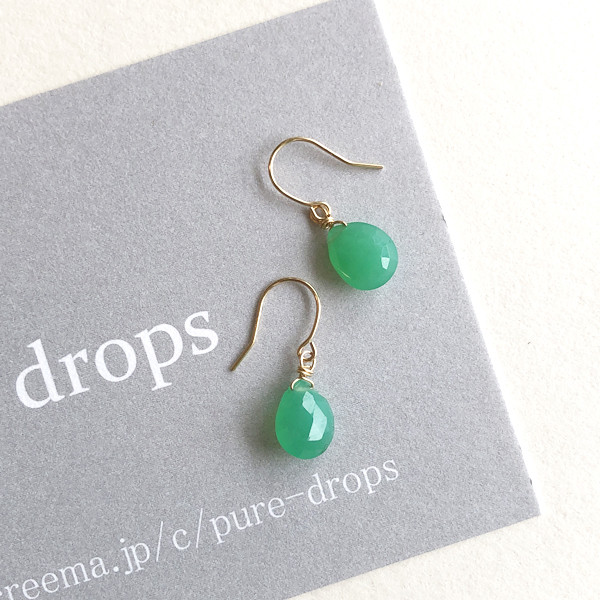 【K18・K10】クリソプレーズ ペアシェイプ 1粒ピアス －イヤリング変更可ー（pdp-0034）