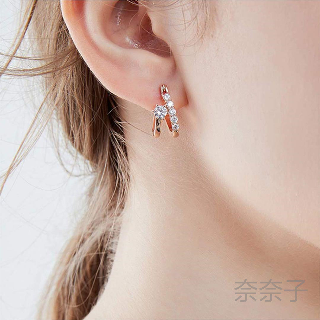 038Aw【高品質✨】ピアス フープ 二連風 小粒ダイヤ 可愛い