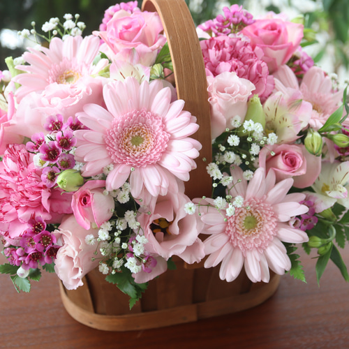 042】ピンク系 フレッシュフラワー バスケット アレンジメント アート  